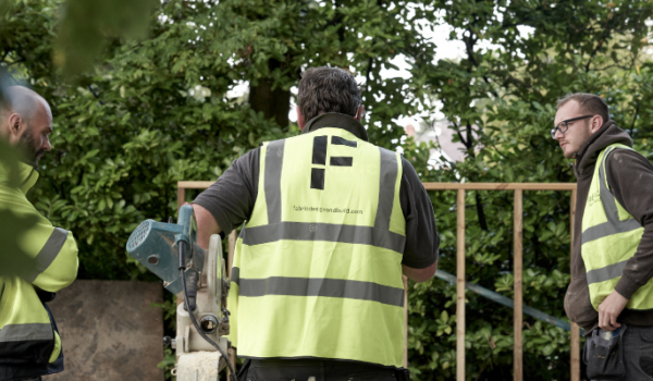 Construction of a new bat house at Lantern House